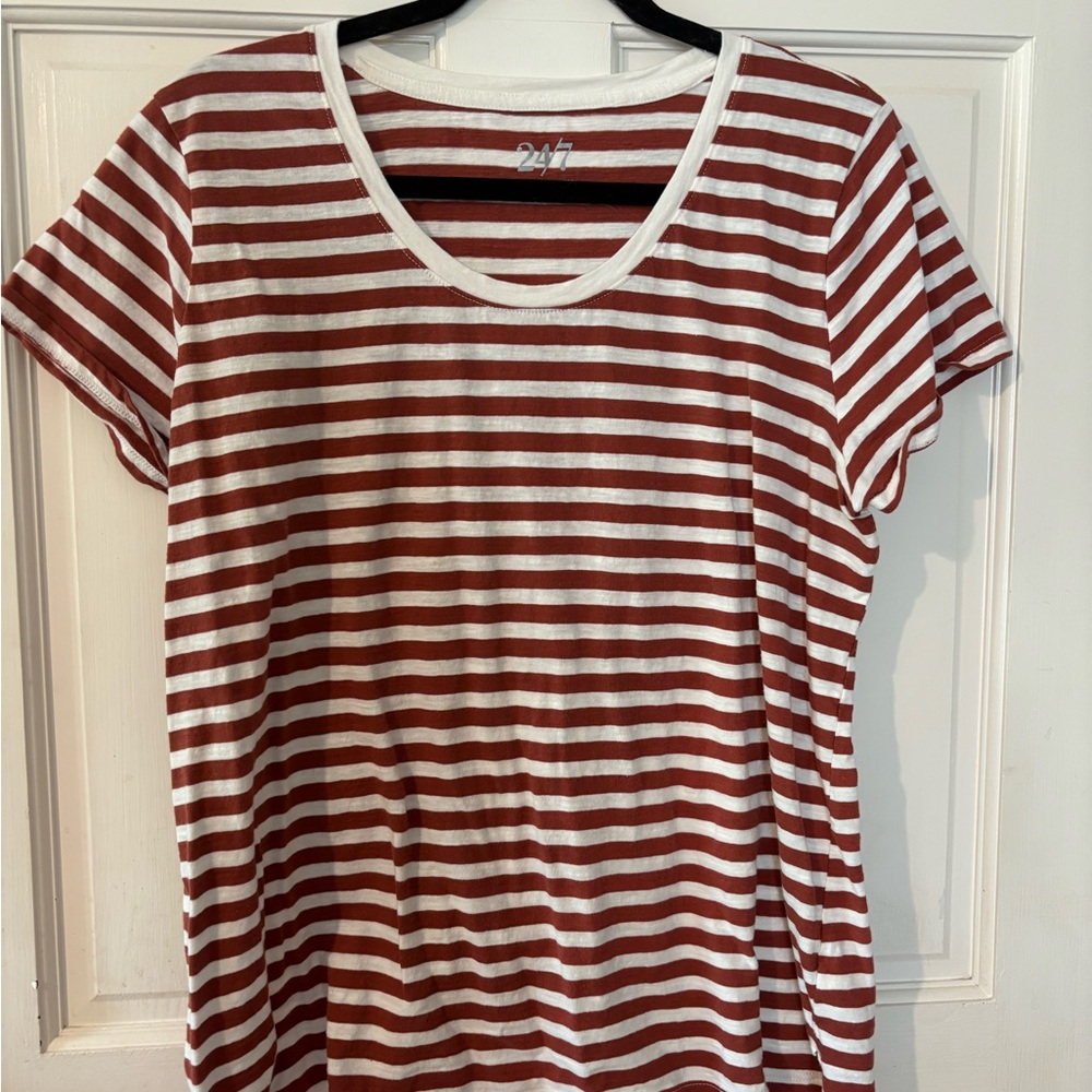 Maurices Rust & White Striped Scoop Neck Tee